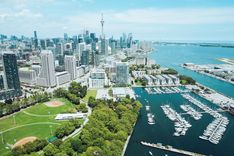 Toronto by Maarten van den Heuvel