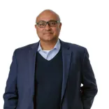 en-us-Dexcom-leadership-Girish-Naganathan-on-white.webp