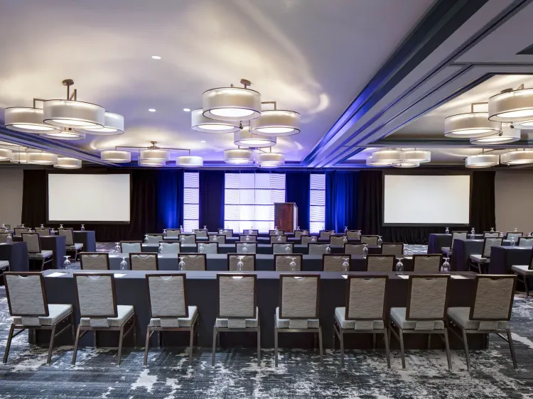 Hyatt-Regency-Santa-Clara-P091-Classroom-Setup.4x3.webp