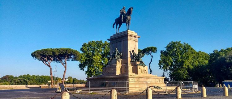 Equestrian monument dedicated to Giuseppe Garibaldi